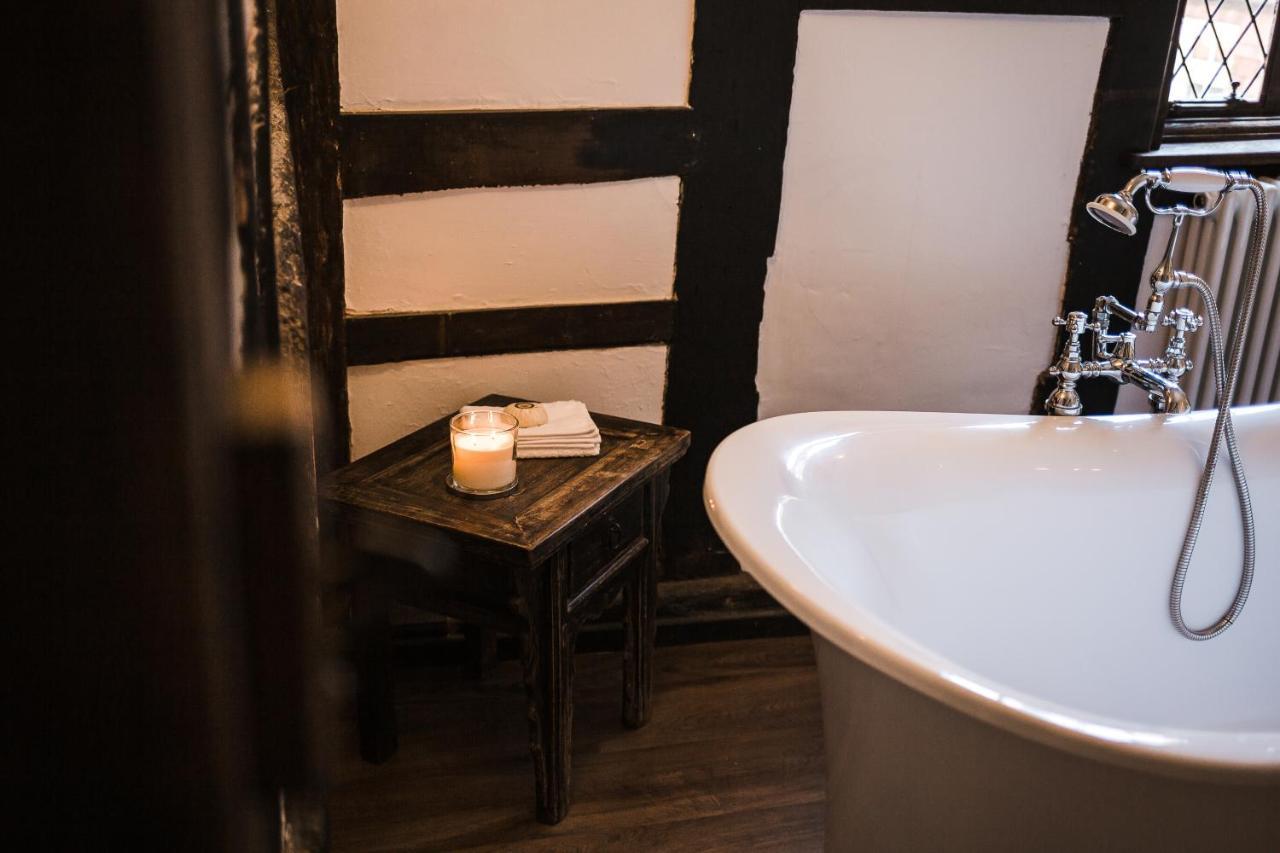 Taylour House - Edenbridge, Sleeps 10, Historic, Unique Yet Modern Villa Ngoại thất bức ảnh